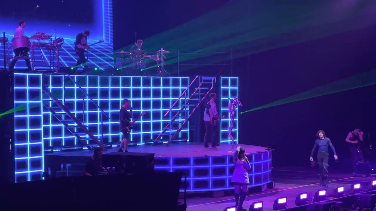 Bring Me The Horizon + Courtney LaPlante - One Day... & Nihilist Blues  (live in Budapest 2023)