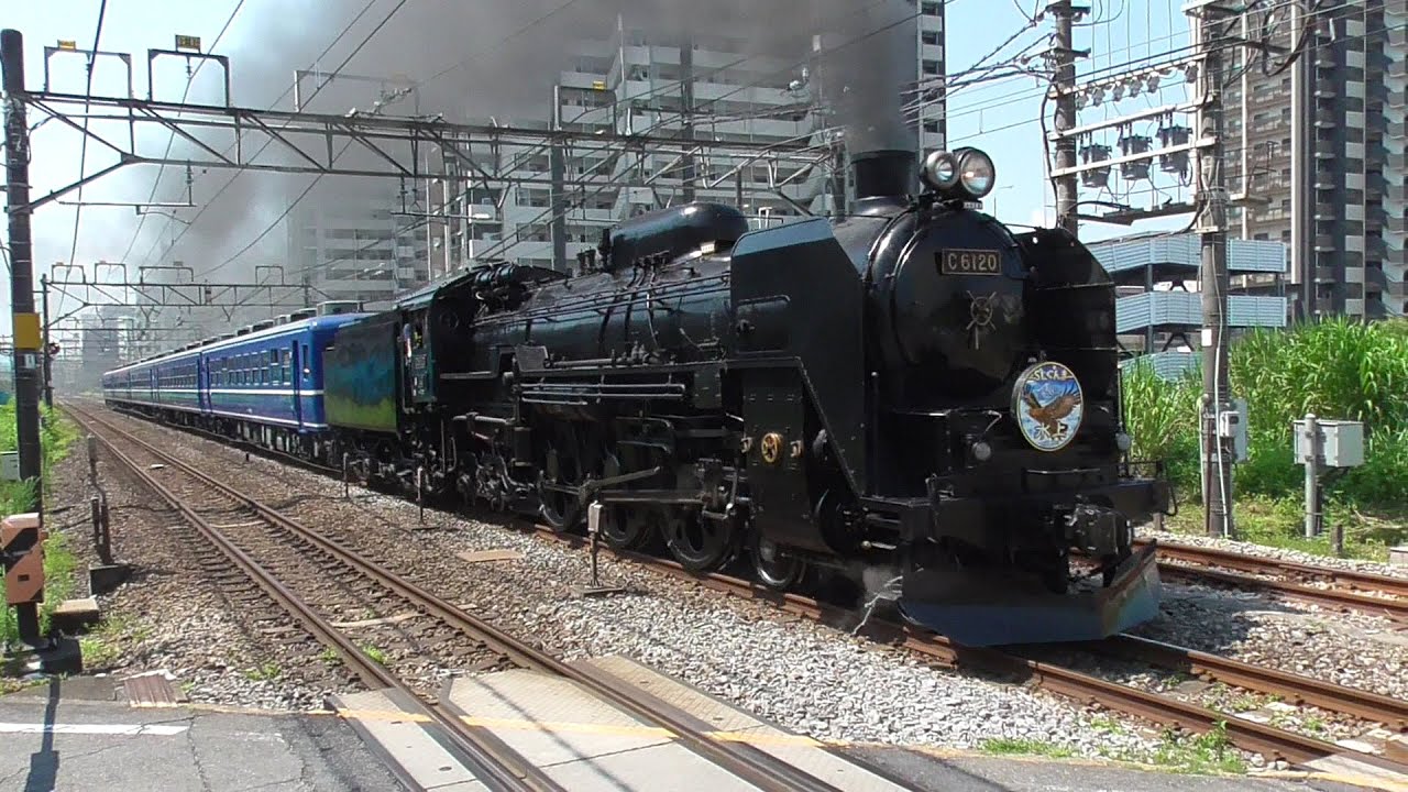 2025年7月26日　JRで唯一となった青い12系客車が行く!!　蒸気機関車 C61 20 牽引　快速｢SL ぐんま 水上｣(上越線 高崎→水上)　蒸気機関車C61 20＋12系客車5両　JR高崎駅