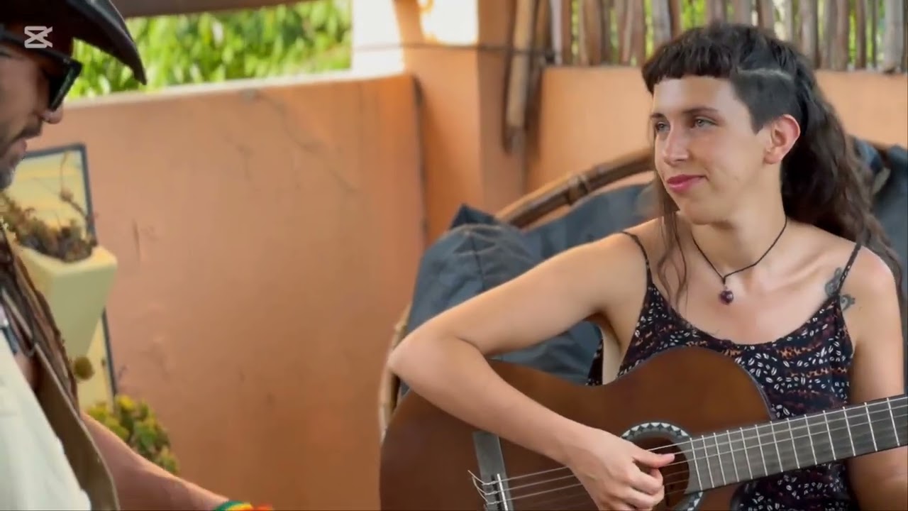Sessão ao vivo no estúdio La Torre • Sesión en vivo en estudio 