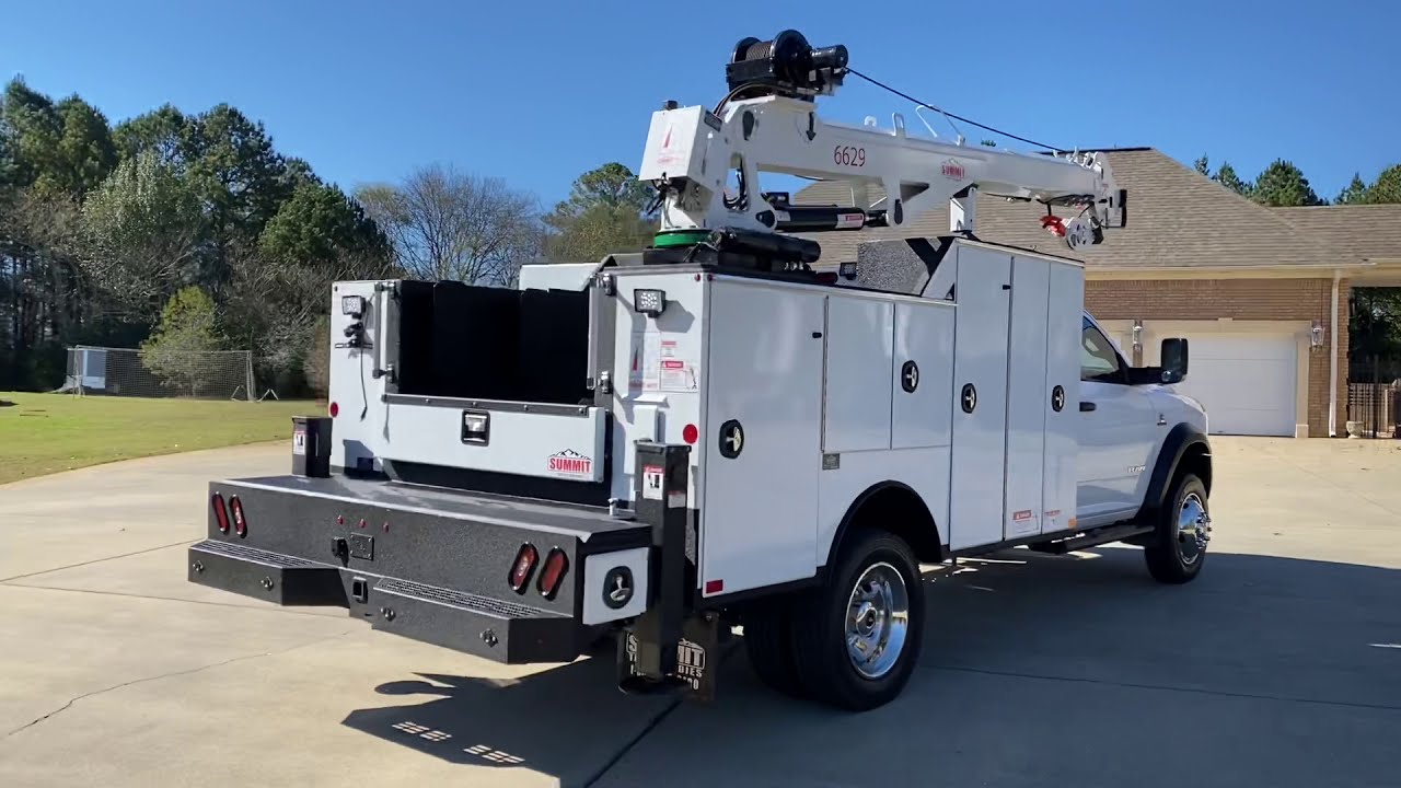 2019 DODGE RAM 5500 4x4 MECHANICS TRUCK SERVICE TRUCK UTILITY CRANE TRUCK SUMMIT BODY FOR SALE