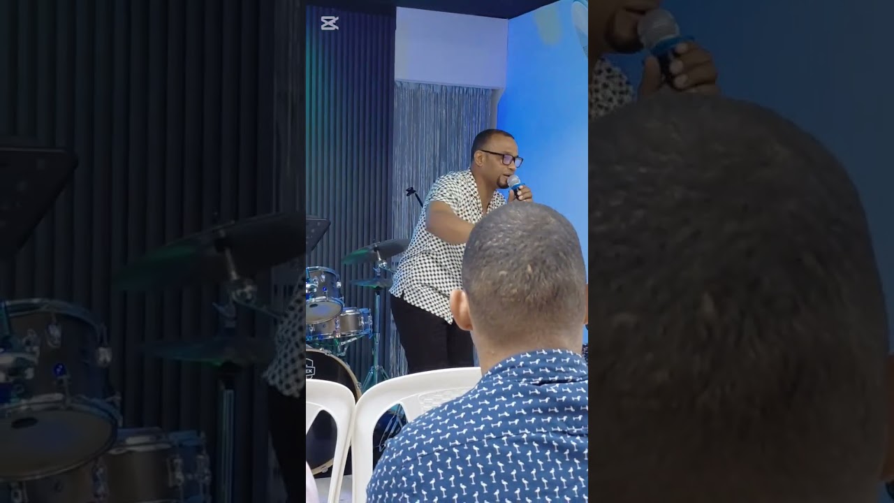 IGLESIA LUZ DE ESPERANZA- SERVICIO DE ADORACIÓN.