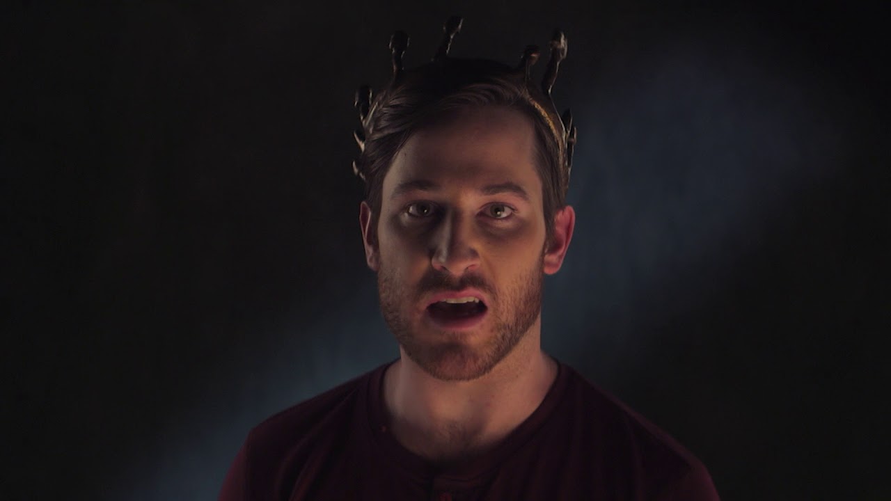 myShakespeare | Macbeth 5.5 Performance: Macbeth, Lines 17-28
