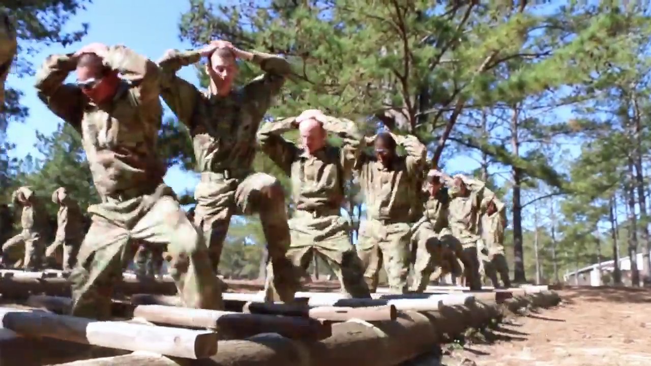 Army Basic Training: Obstacle Course (Episode 6)