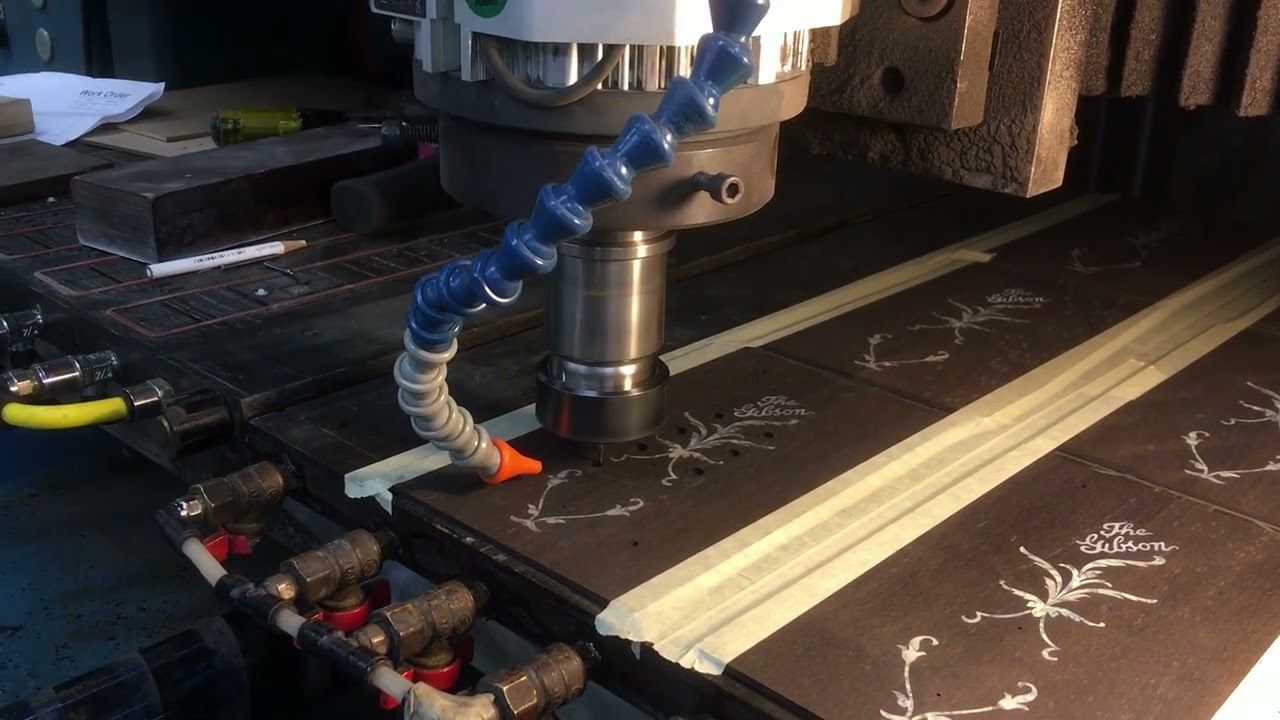 Precision Pearl  Ellis Mandolins shop 1