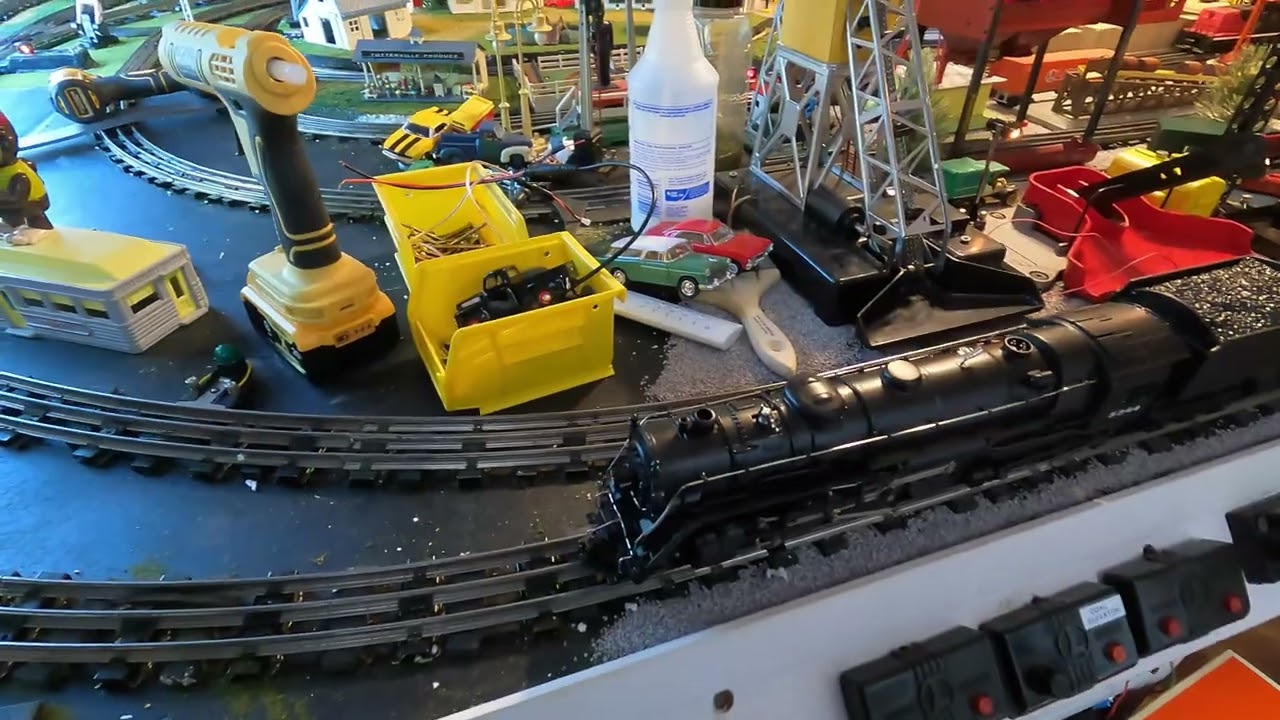 Lionel Trains New Scale Hudson 6-18056  and Programming it into the Base 3