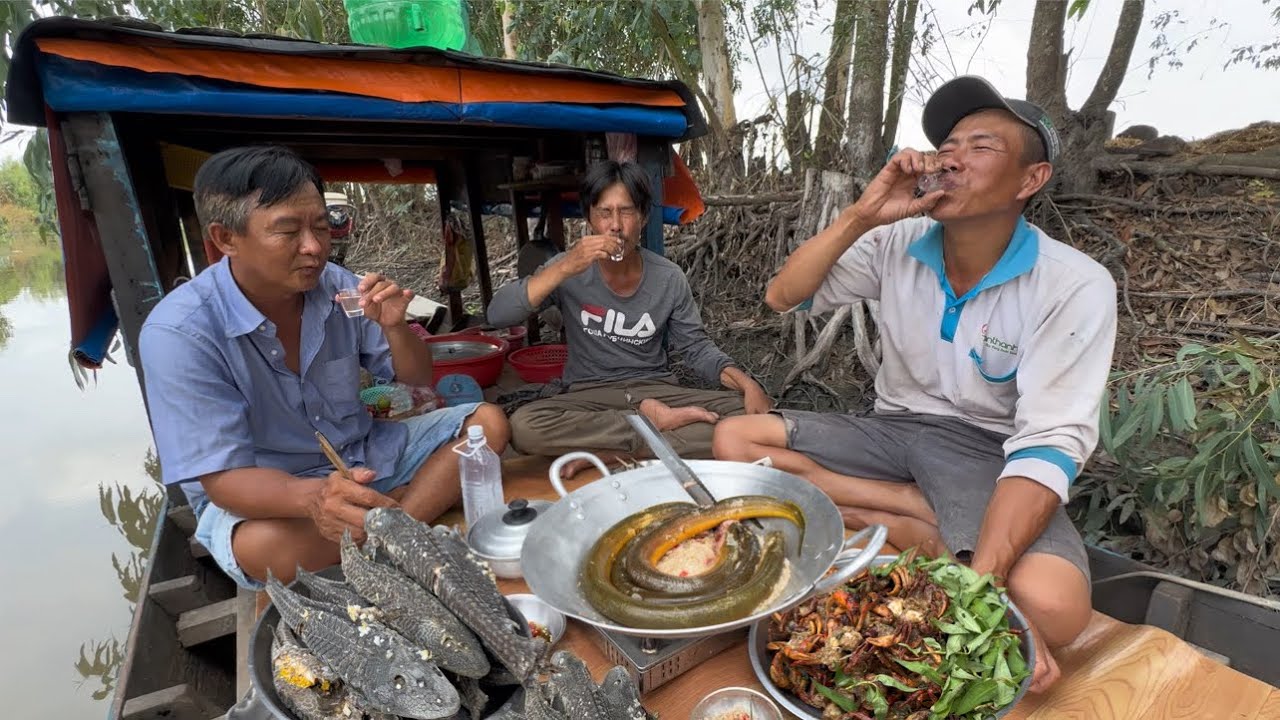 Đặc Sản Lươn Nấu Mẻ, Cua Đồng Ran Me Ngày Anh Toàn Nông Dân Nét Quê Cấy Lúa | mưu sinh miền quê #573