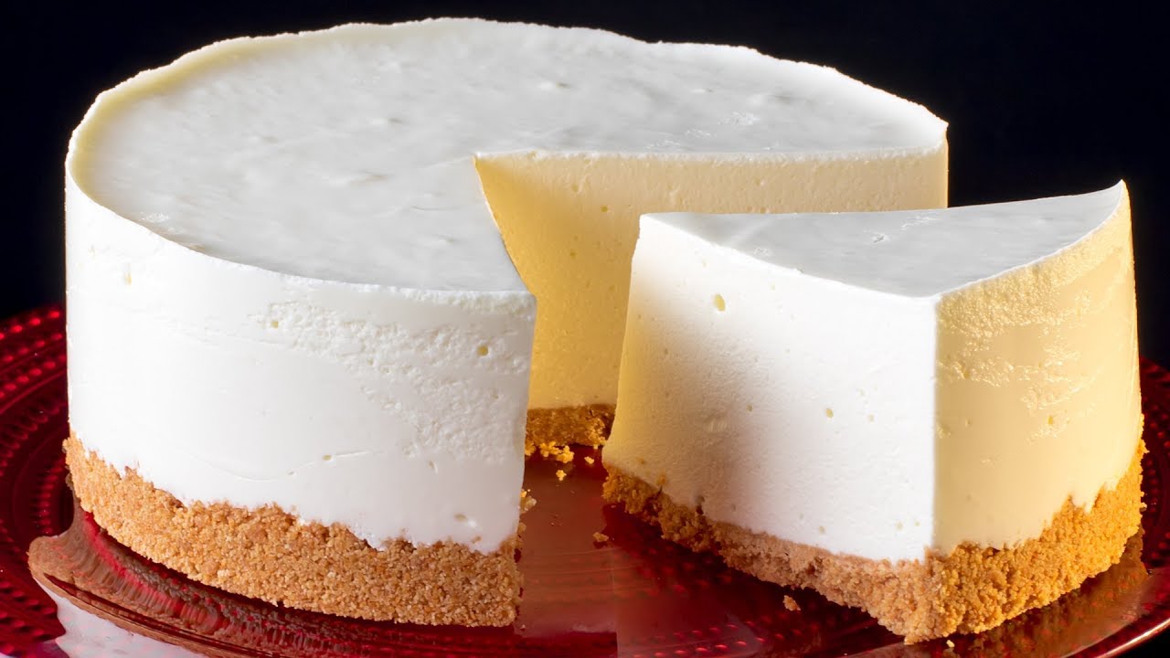 No-Bake Yogurt Cheesecake. Fluffier than clouds and ready in just 10 min │ Appetizing.TV