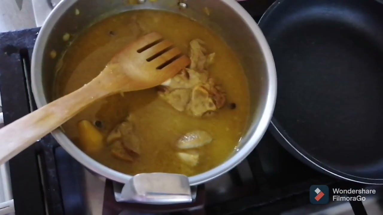 Recette Tajine hlou aux pommes et raisins secs de Victor Tirigou 🇩🇿🇩🇿🇩🇿🇩🇿