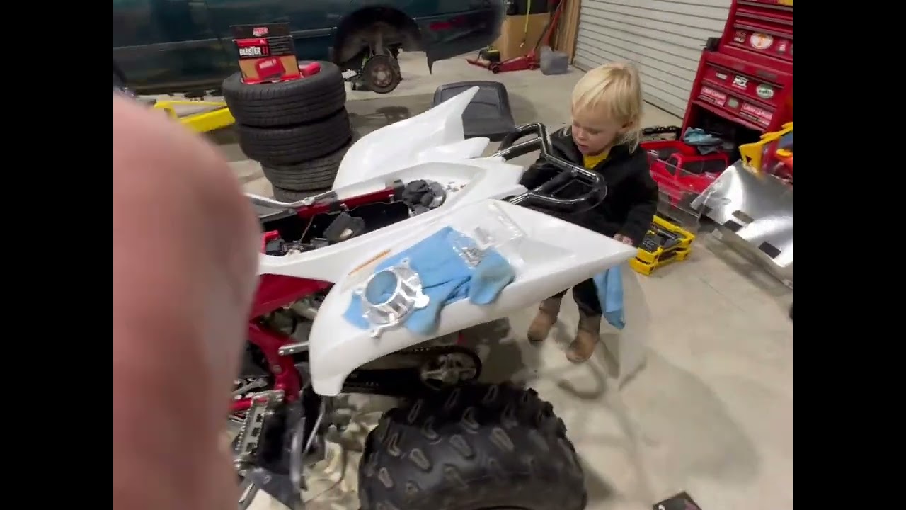 2009 Yamaha Raptor 700R - K&N Air Filter Install (Full Video)