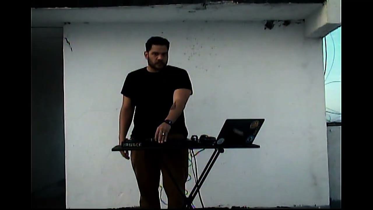 THE GOLDEN COUPLE _ NACK MIX