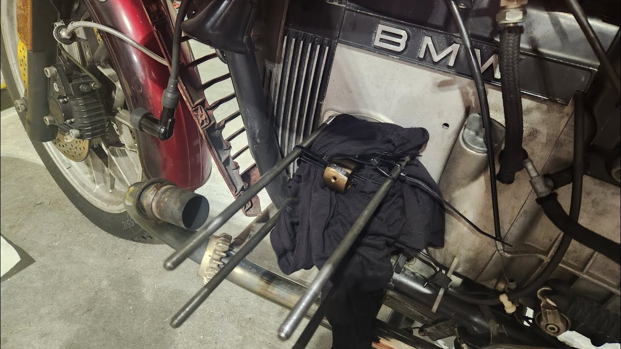 1982 BMW R100RT - project update, cylinders, heads, carburetors