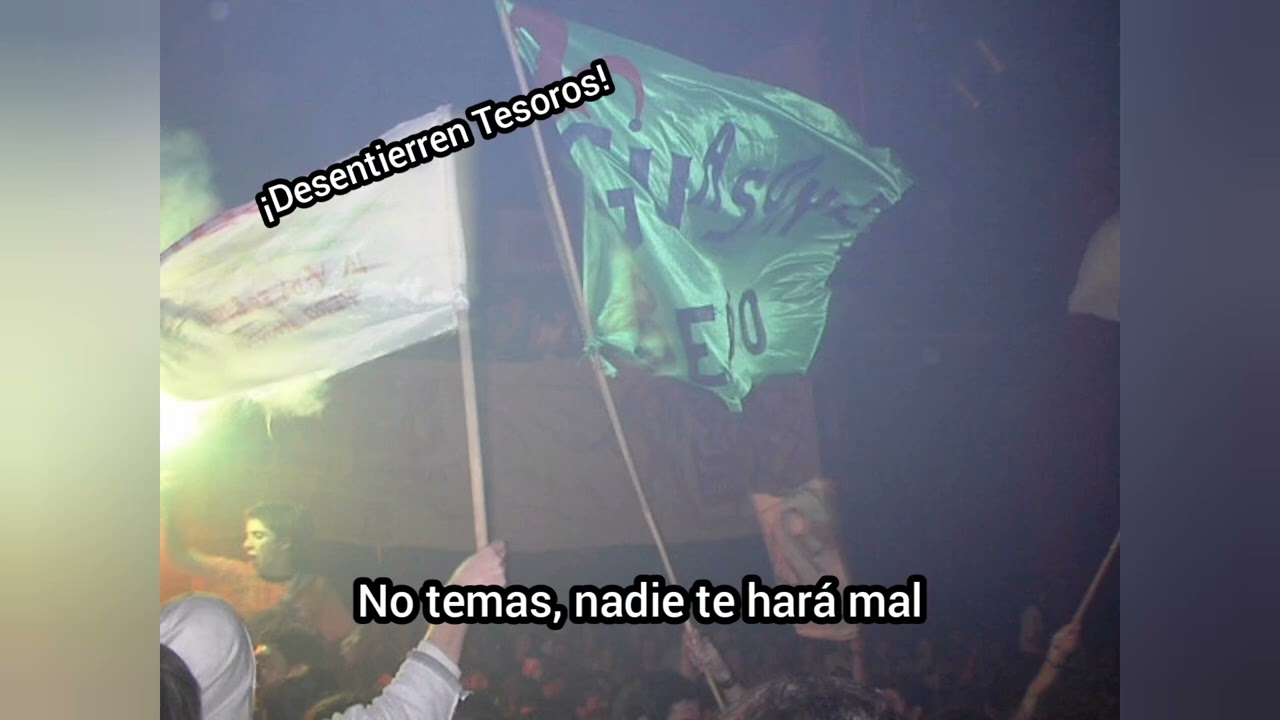 Es triste (El Teatro, noviembre 2003) -Guasones