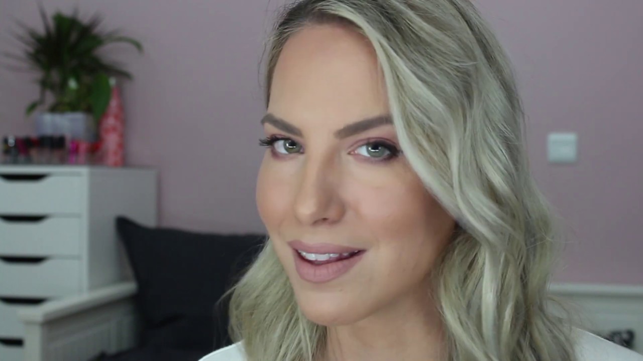 Καθημερινό μακιγιάζ με εύκολο eyeliner | Filio Sarantinou