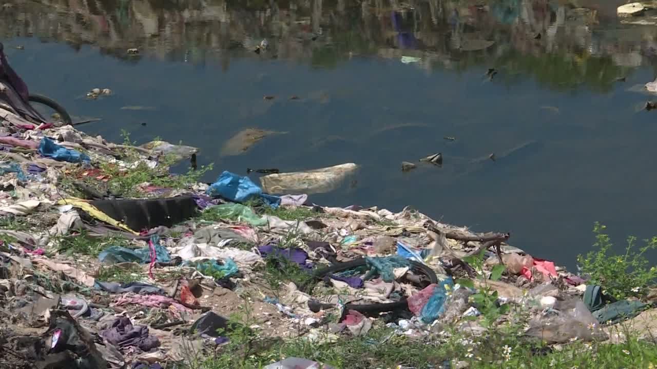 Asian waters 'choked' with plastic waste