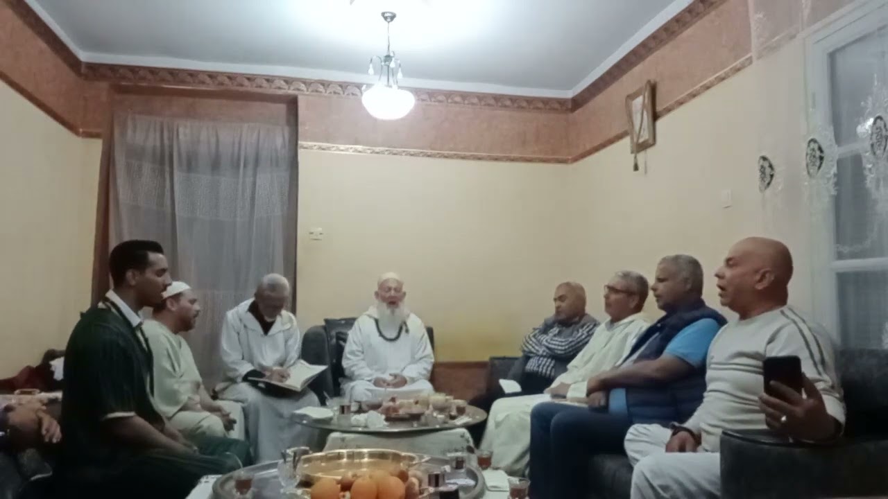 جمع ذكر و مذاكرة وأنسٌ ومحبة في زيارة الذاكرين الشاكرين القانتين الصَّالحين