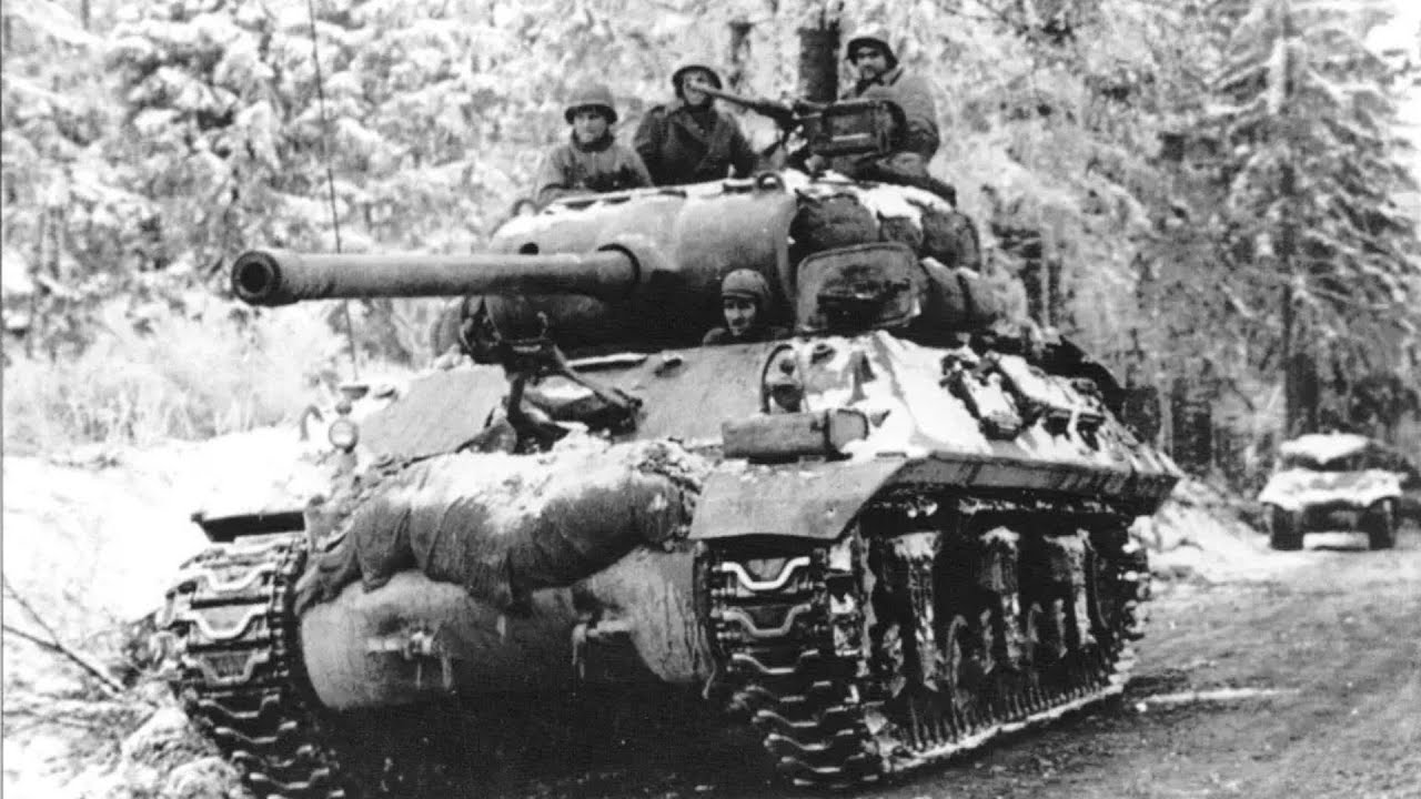 Germans Never Knew M36 Jackson Had 90mm Gun — Penning King Tigers At 3,000 Yards
