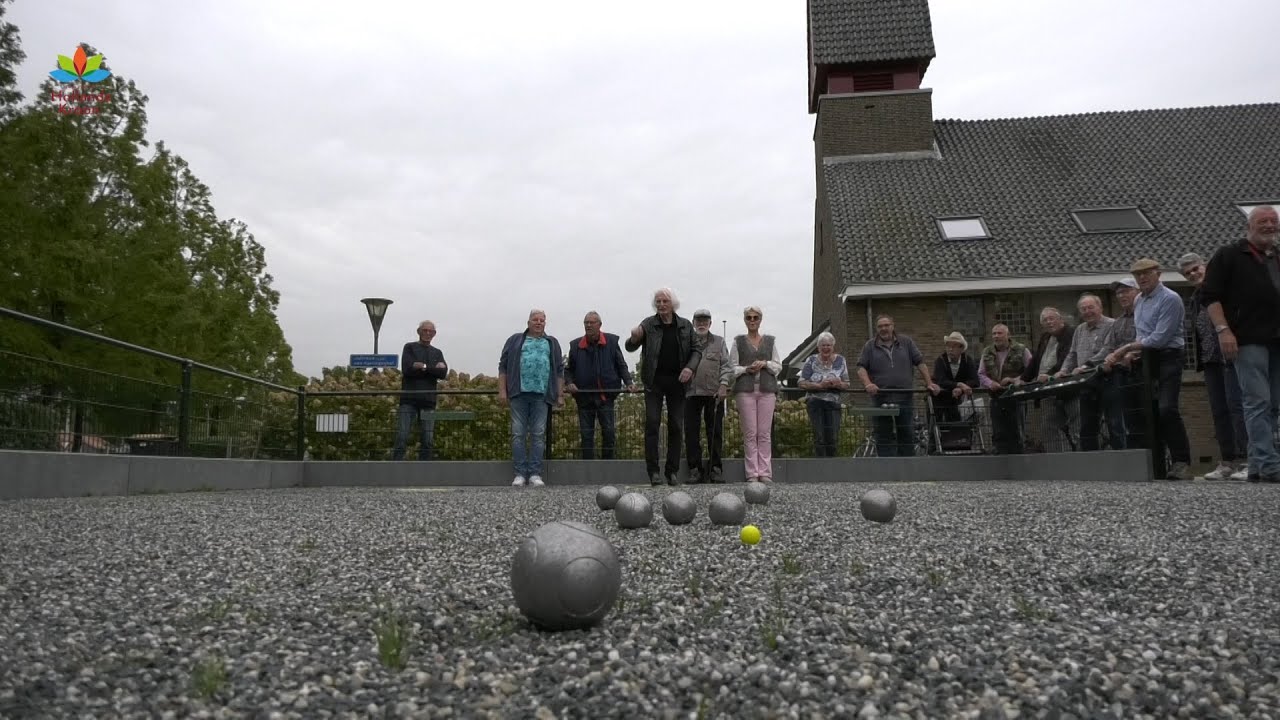 Jeu des boules baan Slootdorp officieel heropend na opknapbeurt