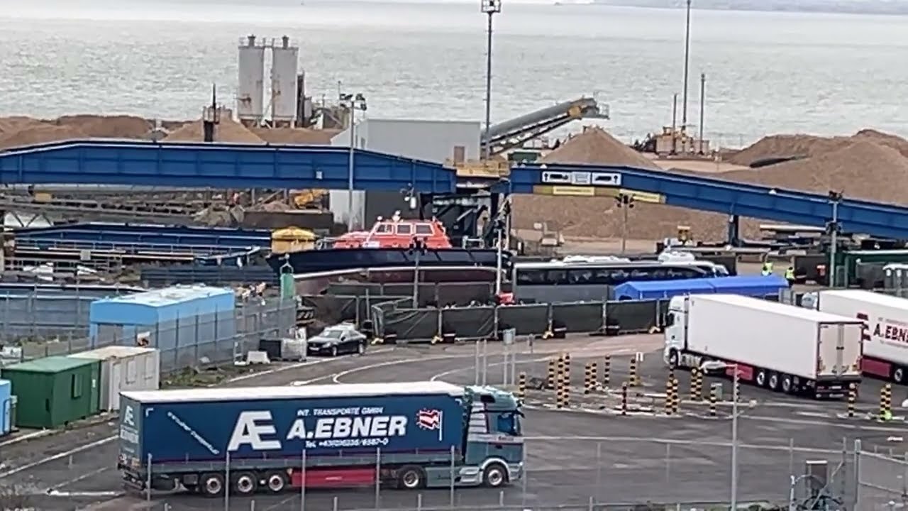 8th February, Ramsgate, Typhoon arrives with 2nd drop off. Part 2