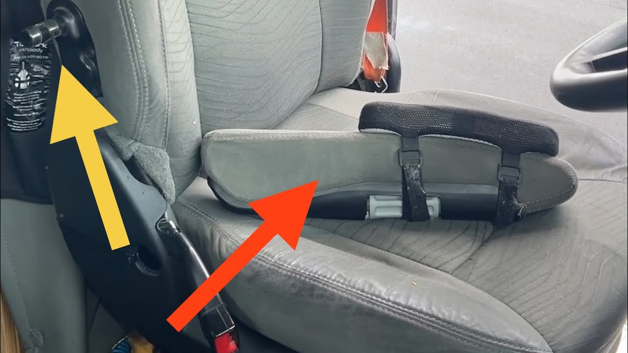 How to Repair a kenworth t680 2018  chair arm Rest