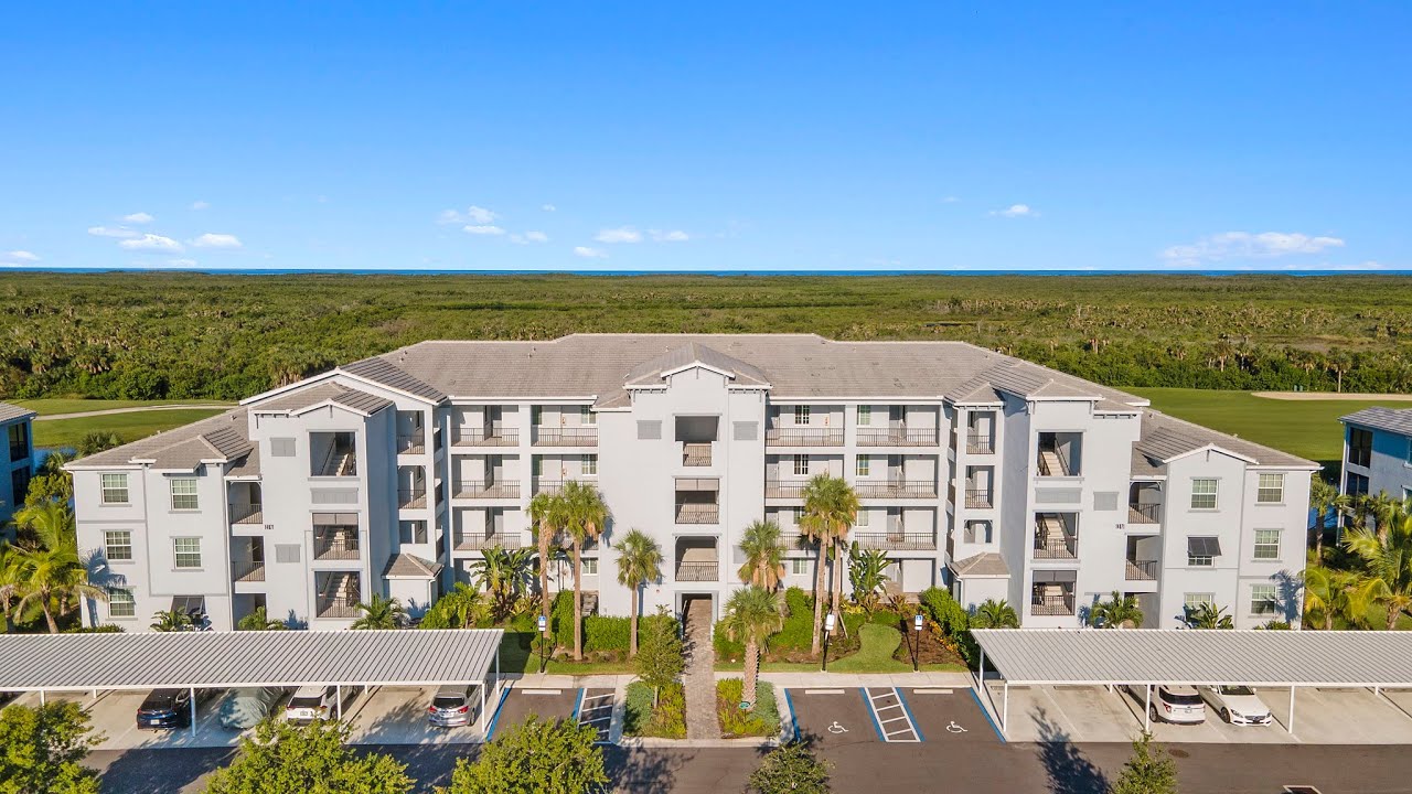 The Carolina Terrace Condo built by Lennar Homes