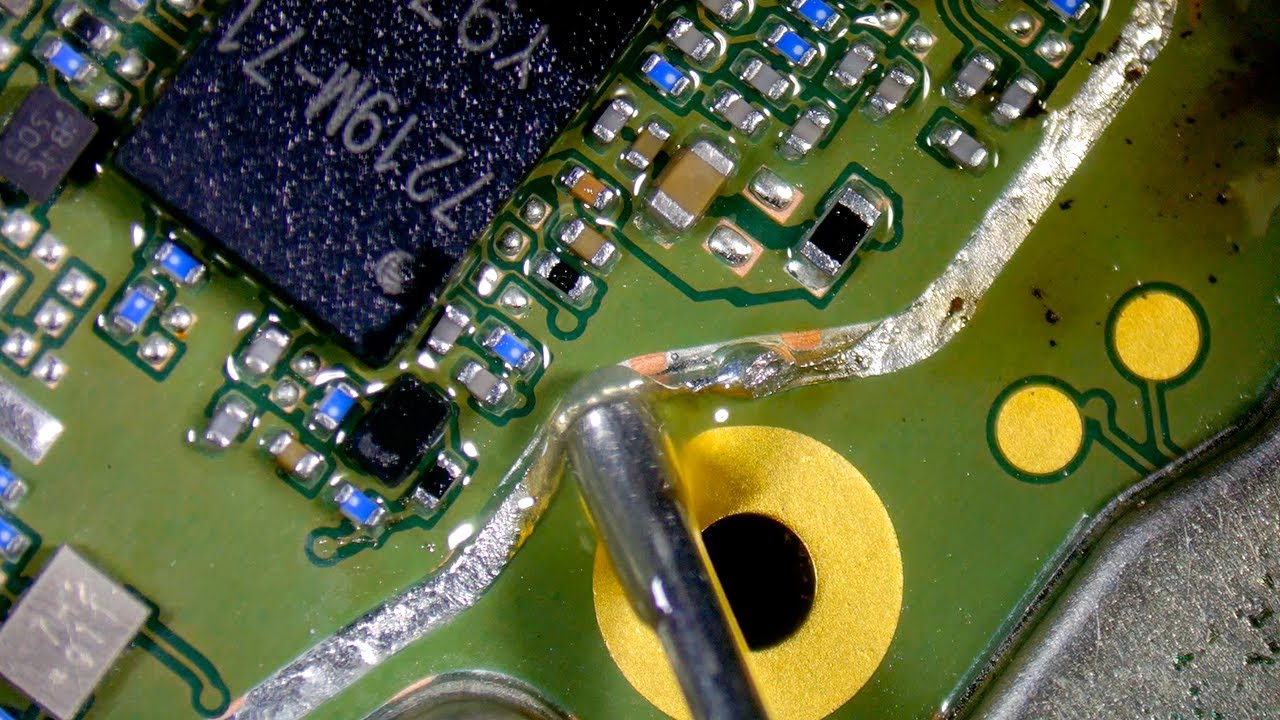 Como Soldar Blindagem de Celular (Com Ferro de Solda)