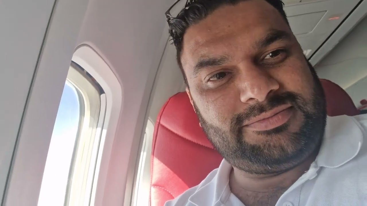travel Birmingham Airport to verona Airport with italy jet2 airline view easyJet at Birmingham