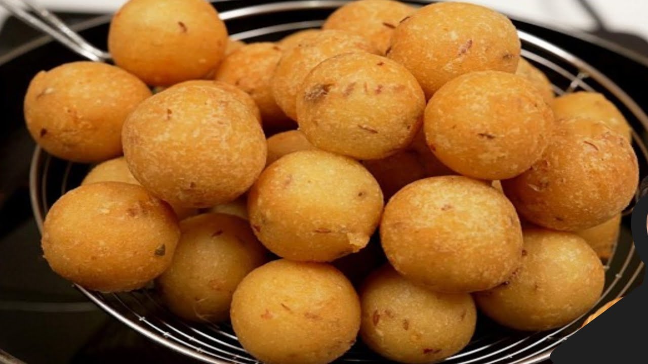 केवल 2 कच्चे आलू से बना गरमा गरम कुरकुरा नाश्ता जो भी खाए खाता ही जाए | crispy aalu ka nashta