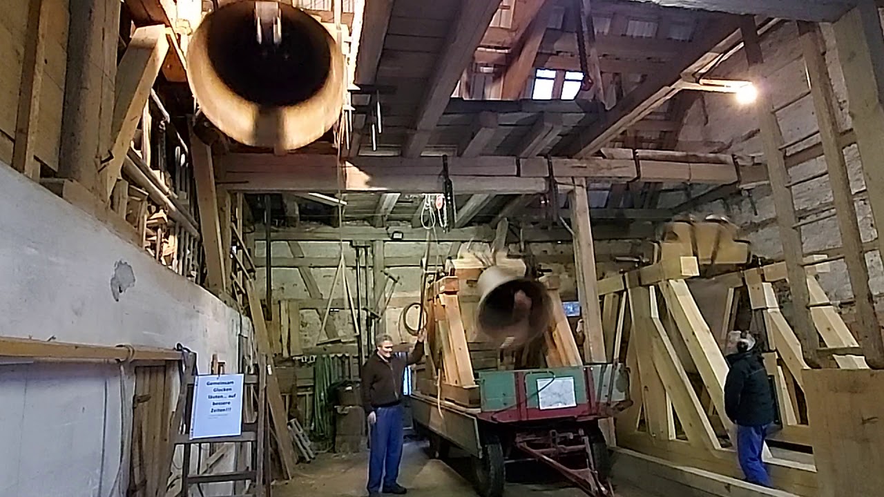 Ertingen, Gemeinsam Glocken läuten . . . auf bessere Zeiten !!! Gerhard Schenzle und Richard Metz !