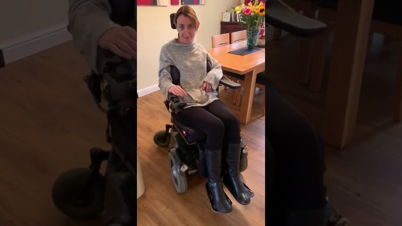 Manoeuvering tight spaces in a front wheel powerchair