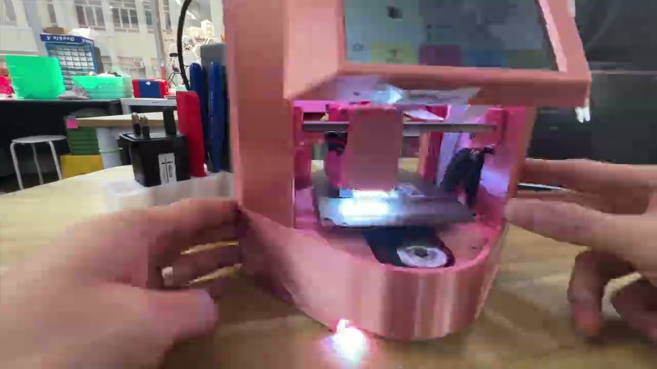 小型流動3D打印機 Manta 操作示範