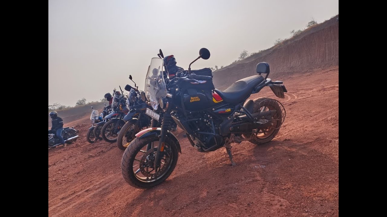 Royal Enfield Guerrilla 450 OFF-ROAD Tested! From Easy Trails to Extreme Terrain