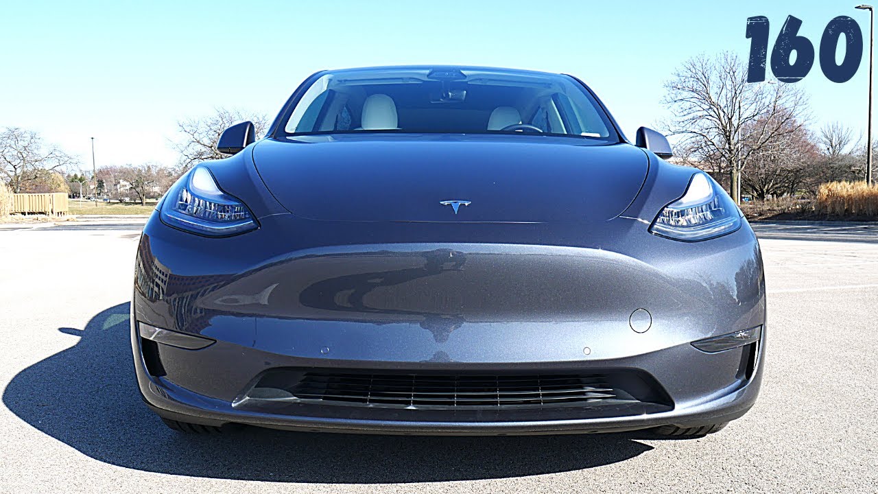Полный обзор Tesla Model Y (салон, сенсорный экран, тест-драйв и многое другое)