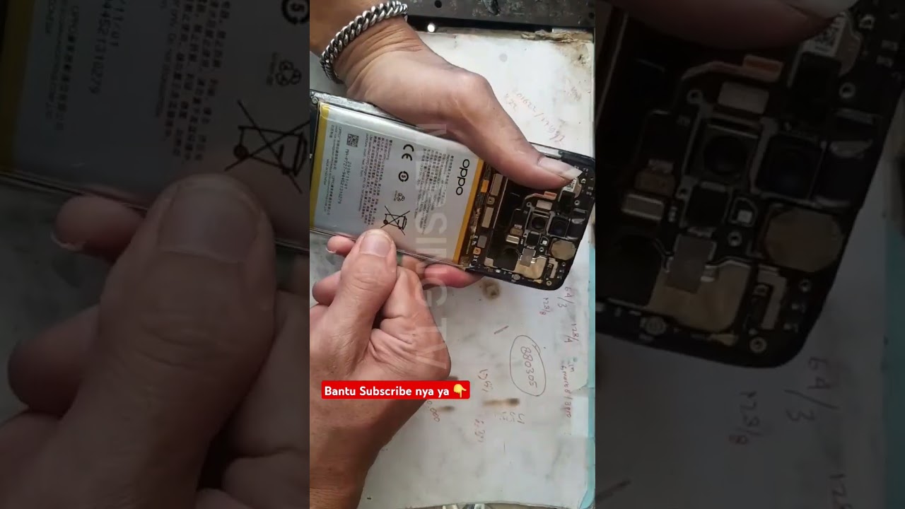 Cara buka baterai Oppo A5 2020 kasus hp mati jika cabut baterai.