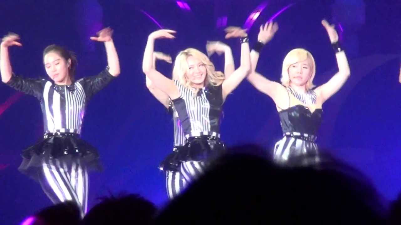 20130410 SNSD GIRLS' GENERATION ~Girls & Peace~ Japan 2nd Tour @ Nagoya
