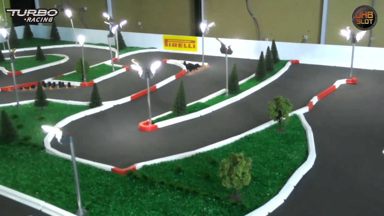 Turbo Racing 1:76