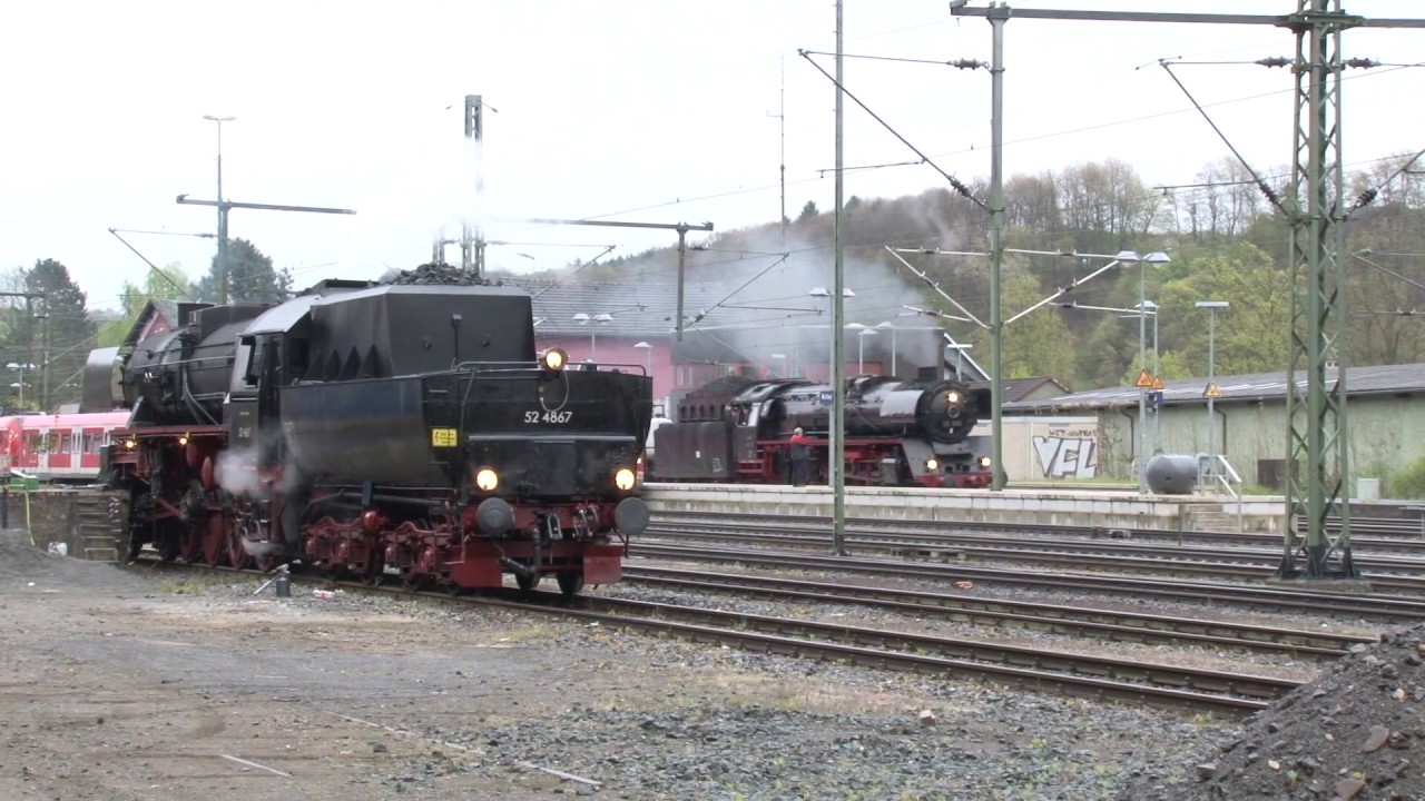52 4867 mit 13 Wagen unterwegs im Westerwald + 03 1010 nach Koblenz