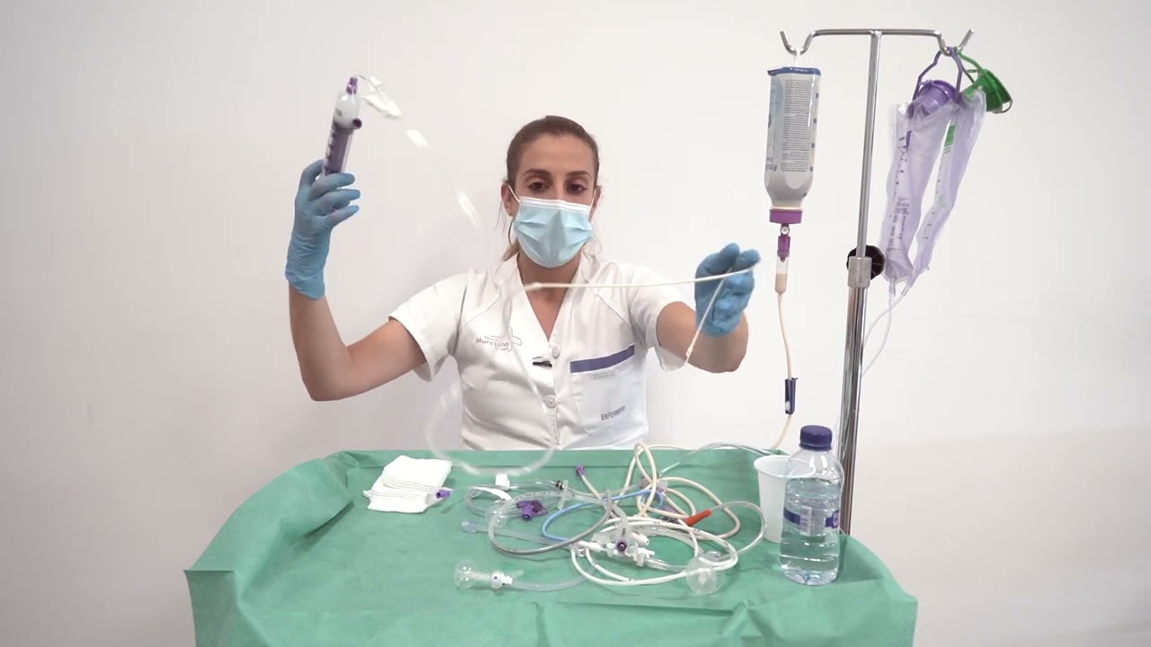 Administración de nutrición enteral por los distintos tipos sondas.