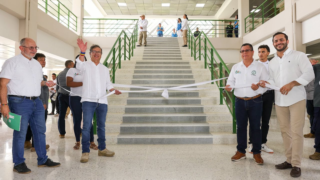 Presidente Petro en la inauguración del edificio de Ciencias Básicas de la Universidad de Córdoba
