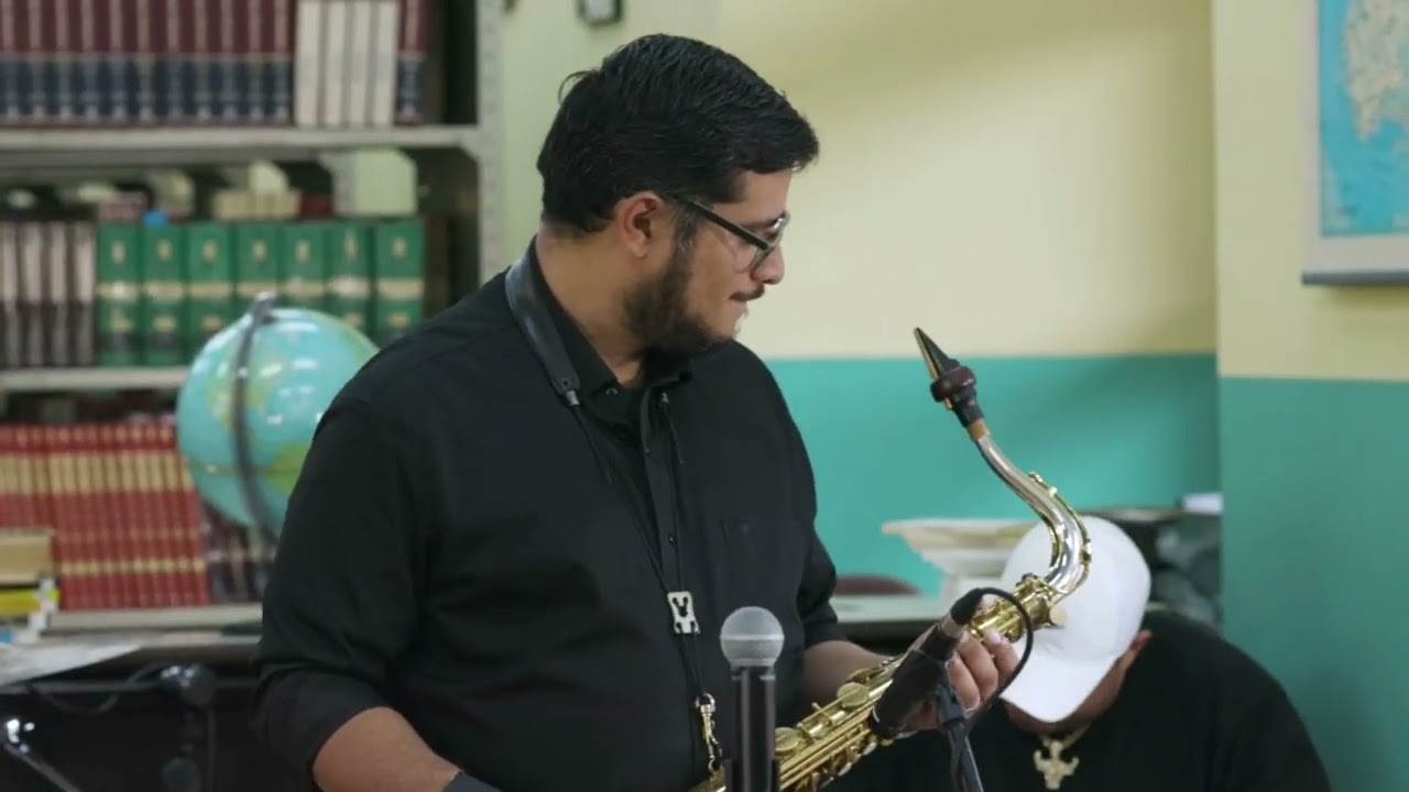 Parranda No. 2, Ariel Lagos y Transeúntes
