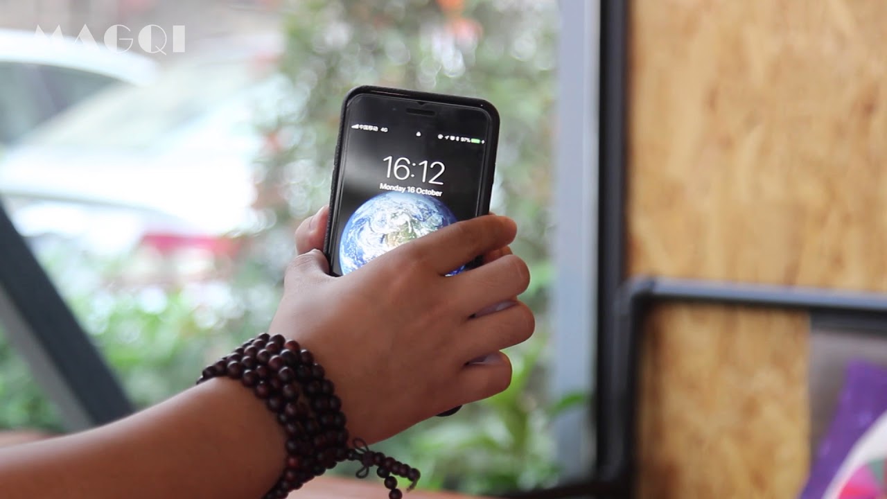 MAGQI Magnetic Wireless Power Bank 6000mah + Wireless Charger for iPhone and Samsung Devices