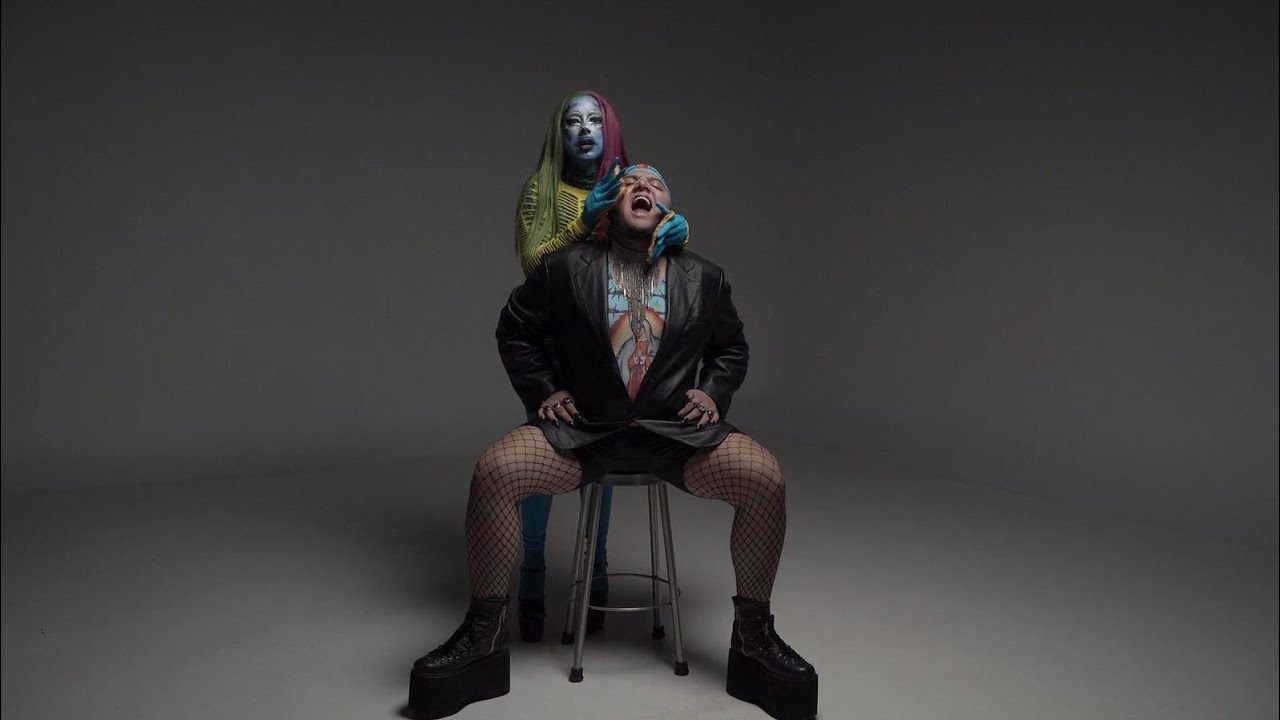 Aziel Wesley & Alexis Mvgler - La Vitamina (Video Oficial)