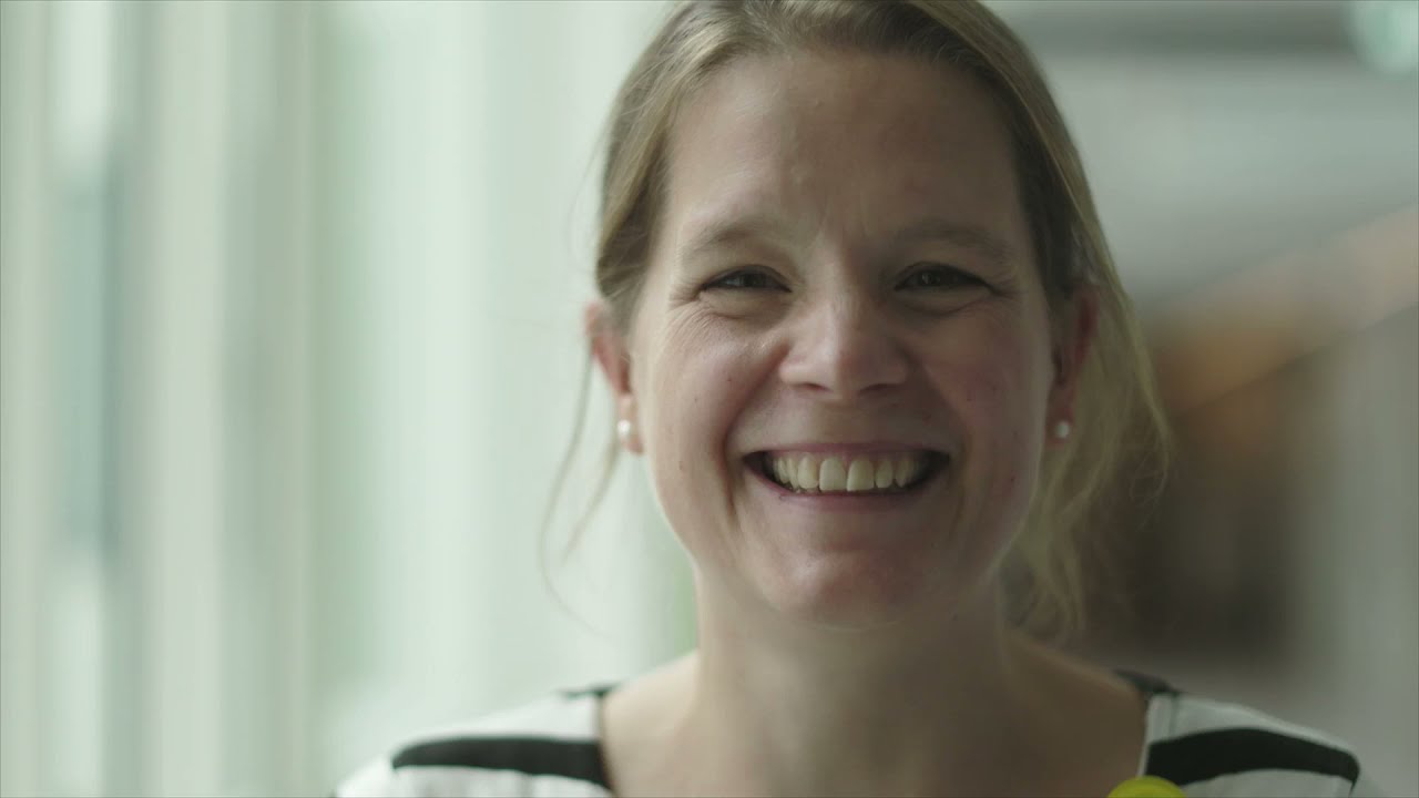 Musiktherapie f&uuml;r herzkranke Kinder mit Julia H&uuml;ging am ELKI Bonn
