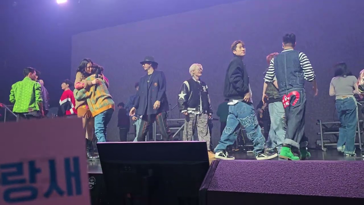 230326 비비(BIBI) - The Weekend, City love, 행복에게 @앵콜콘 2일차