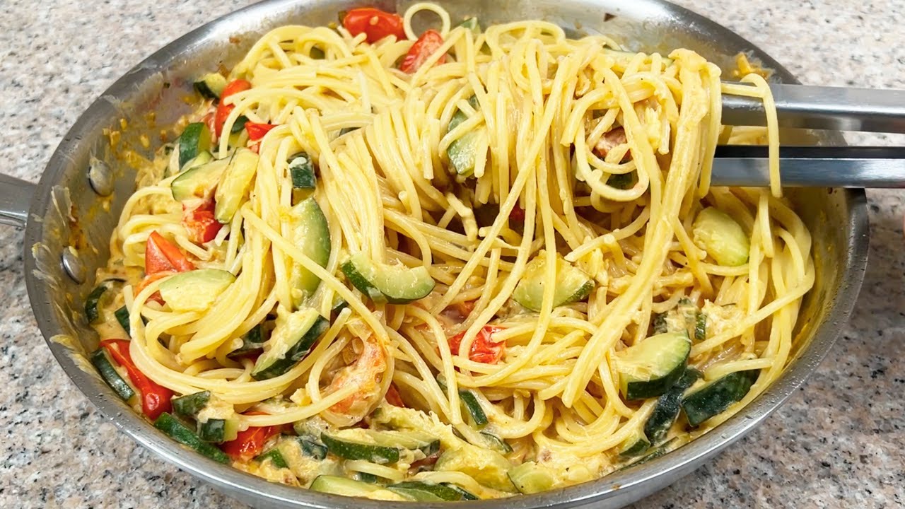Hast du Tomaten und Zucchini zu Hause? So eine Leckere Pasta hast du noch nicht gegessen!