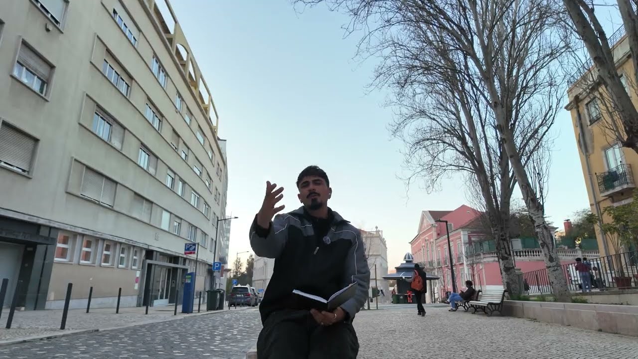 Qualquer idiota aprende programação hoje