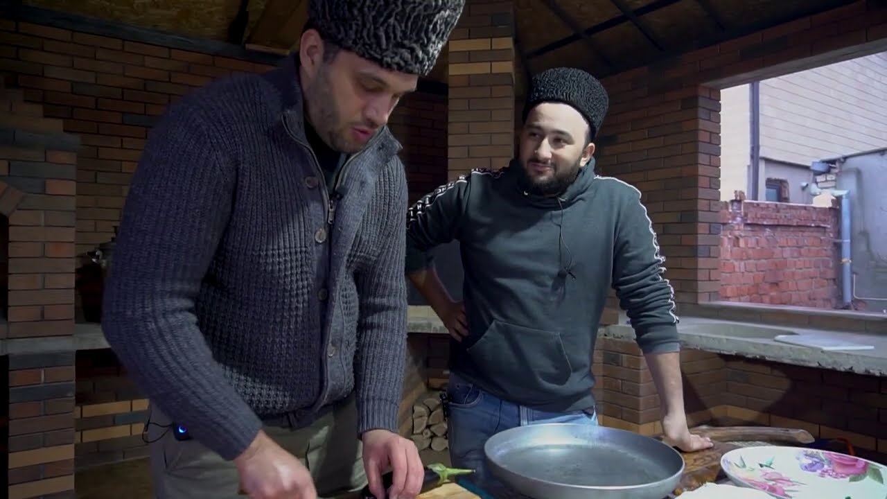 Уха в казане рецепт ! Блюдо дня в казане на костре и форель от Дорогого Ахмеда