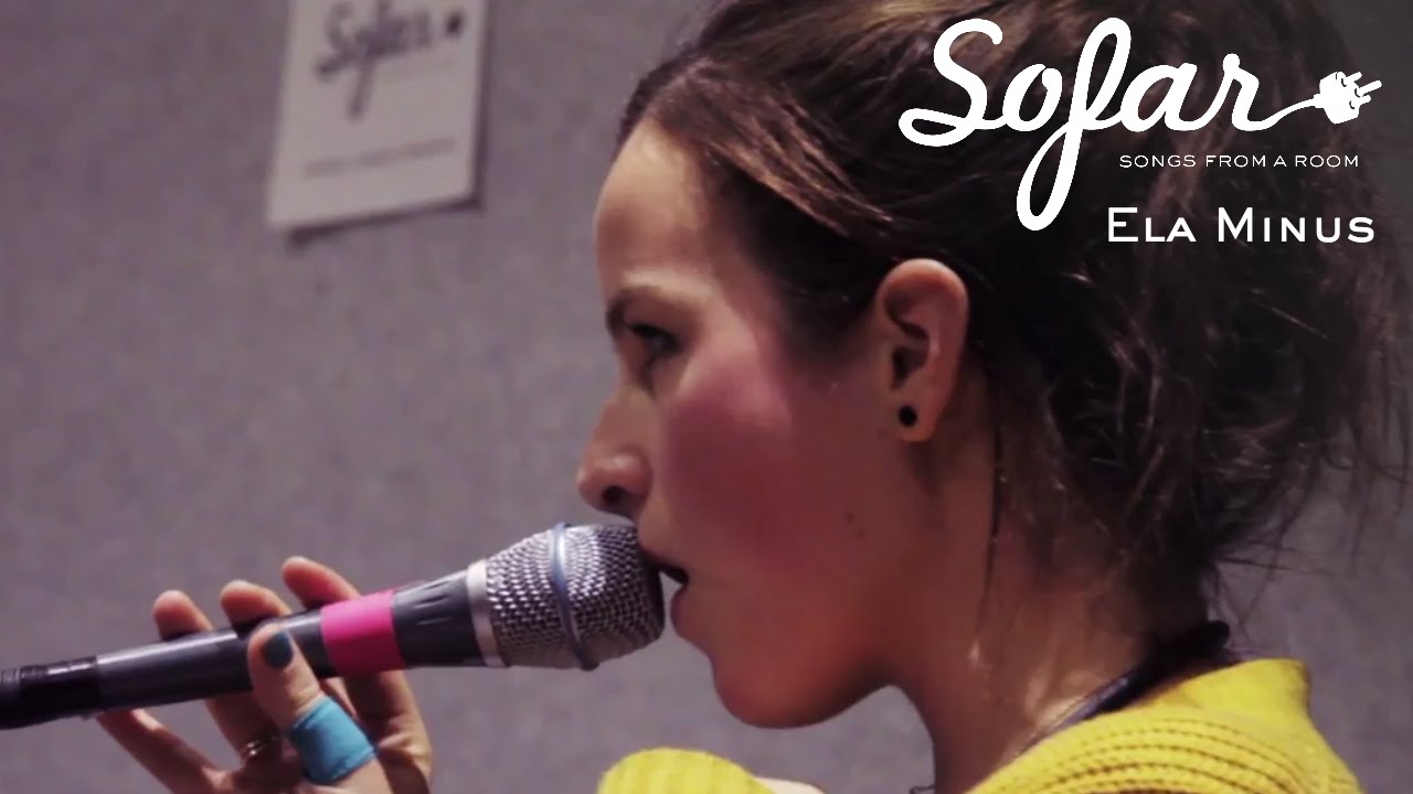Ela Minus - Porch Song / Jamaica | Sofar NYC