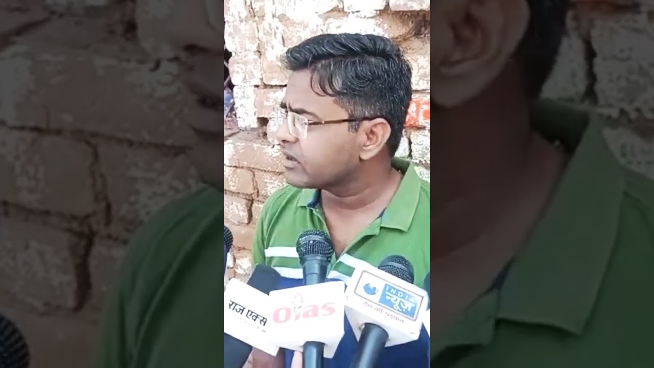 छतरपुर :SDM अखिल राठौर ने अवैध गुटखा फैक्ट्री पर छापा मार करवाई कर दी जानकारी