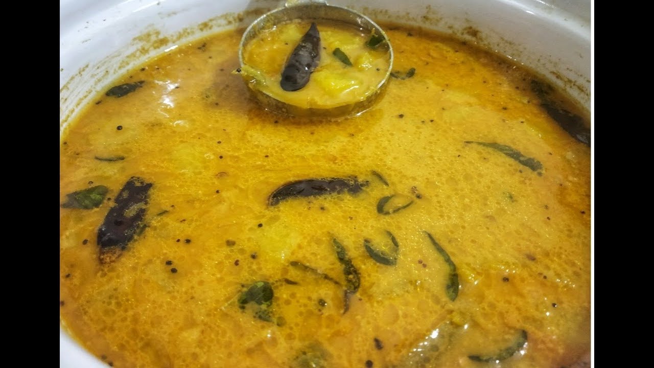 ചോറിനൊപ്പം ഒരു ഉഗ്രൻ ഒഴിച്ചുകറി || Mathanga pulinkari || Pumpkin Curry || Rcp:125