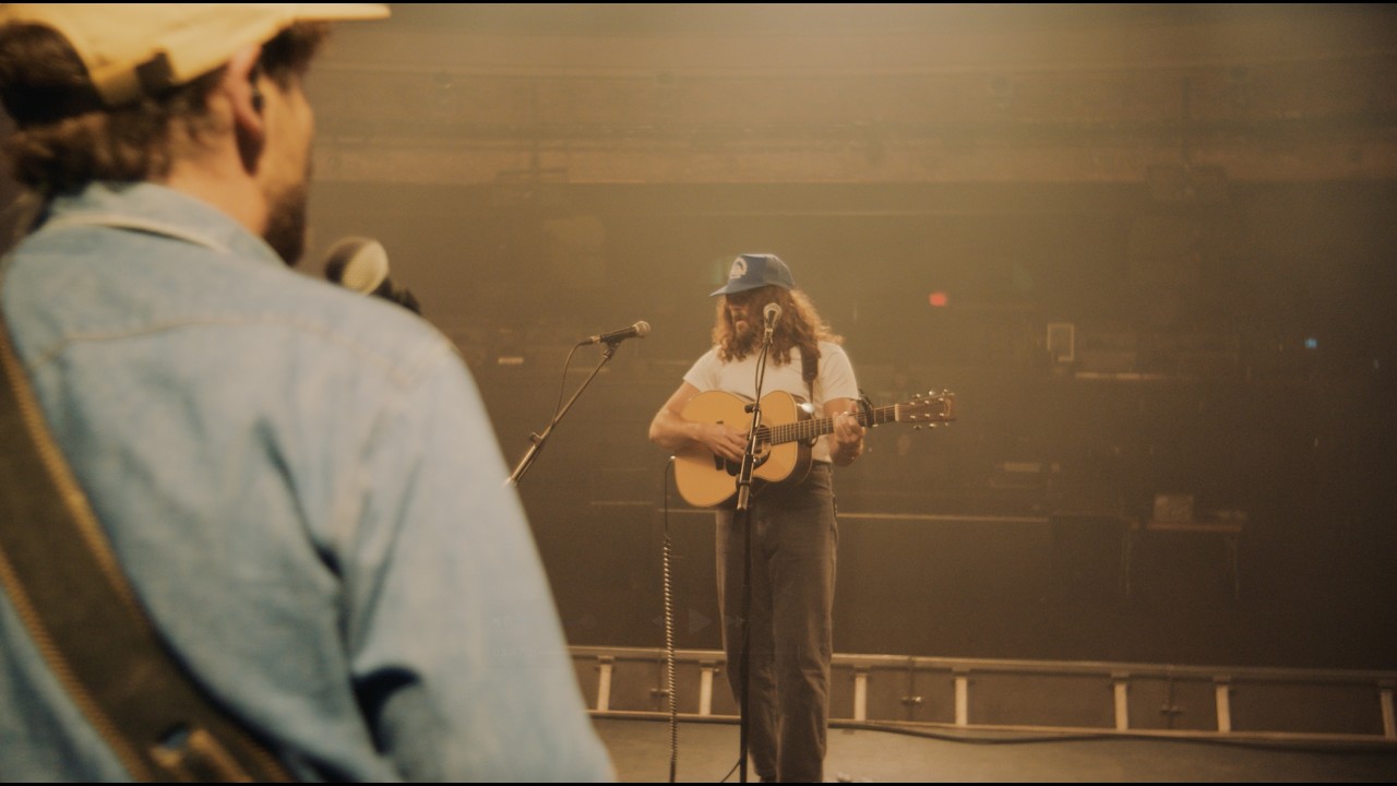 Hazlett - Blame The Moon (Live from Montreal)